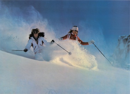 LE SKI EN POUDREUSE - poster photo par Pierre Poncet (ca 1980)