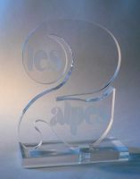 LES 2 ALPES - support PLV plexiglass ou trophée (ca 1990)