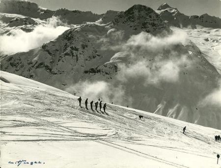 VAL D'ISERE - LES PISTES DE SKI DE SOLAISE, LA PISTE A - photo originale C. Hugel (circa 1944)