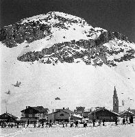 VAL D'ISERE - DEPART DES SKIEURS - retirage photo Machatschek (1951)