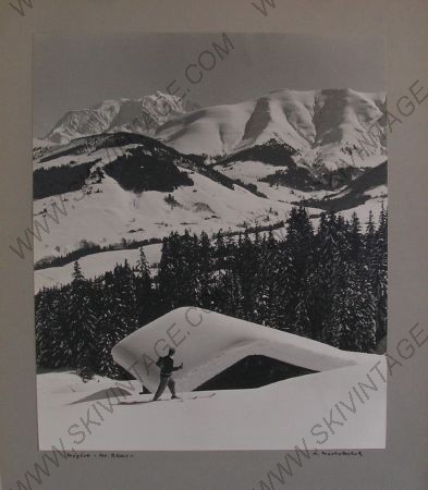 LE SKIEUR CONTEMPLATIF A MEGEVE - cliché original de Karl Machatschek (années 40)